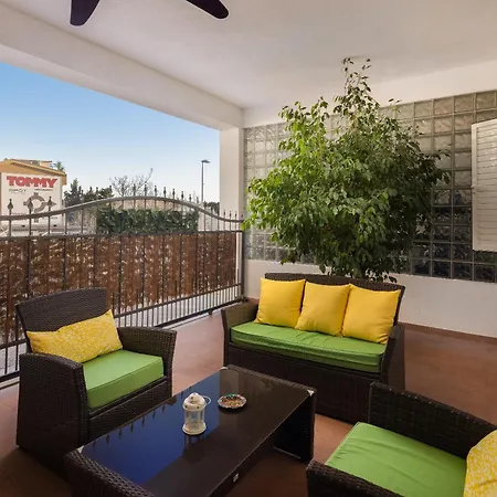 Perla - 2 Min To The & Free Parking