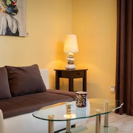 Perla - 2 Min To The & Free Parking Appartement