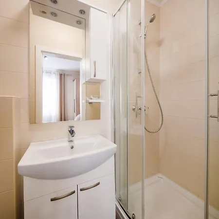 Appartement Perla - 2 Min To The & Free Parking